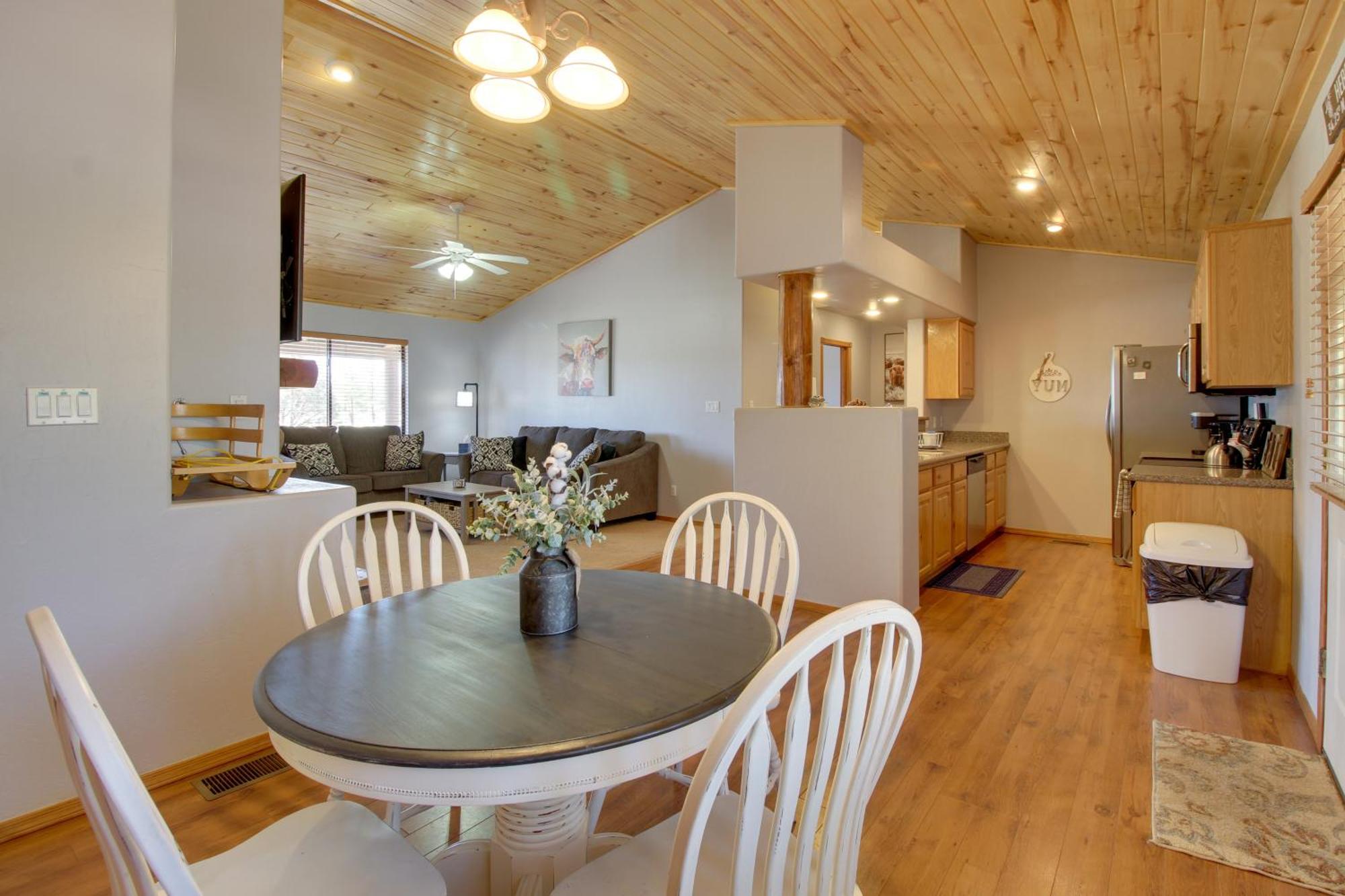 Overgaard Cabin Near Sitgreaves National Forest! Dış mekan fotoğraf